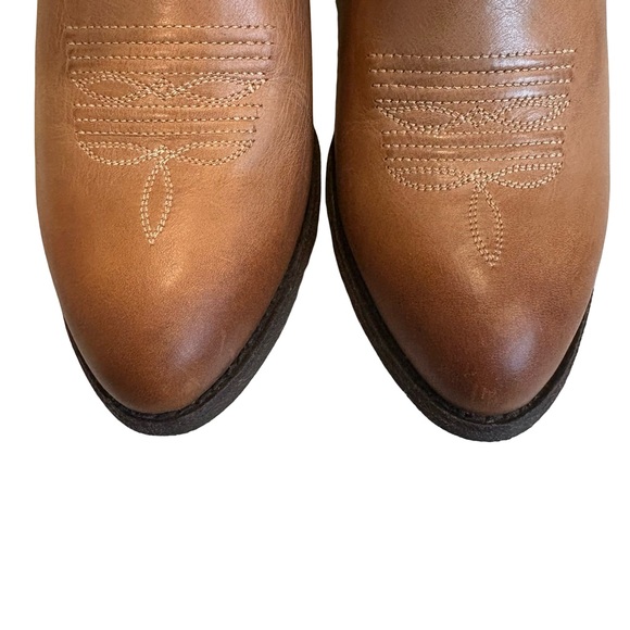 Ariat Darlin Round Toe Short Western Boots, Sz 9 - Picture 10 of 16